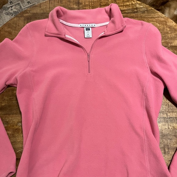Gap 1/4 Zip - Size M - Picture 2 of 5